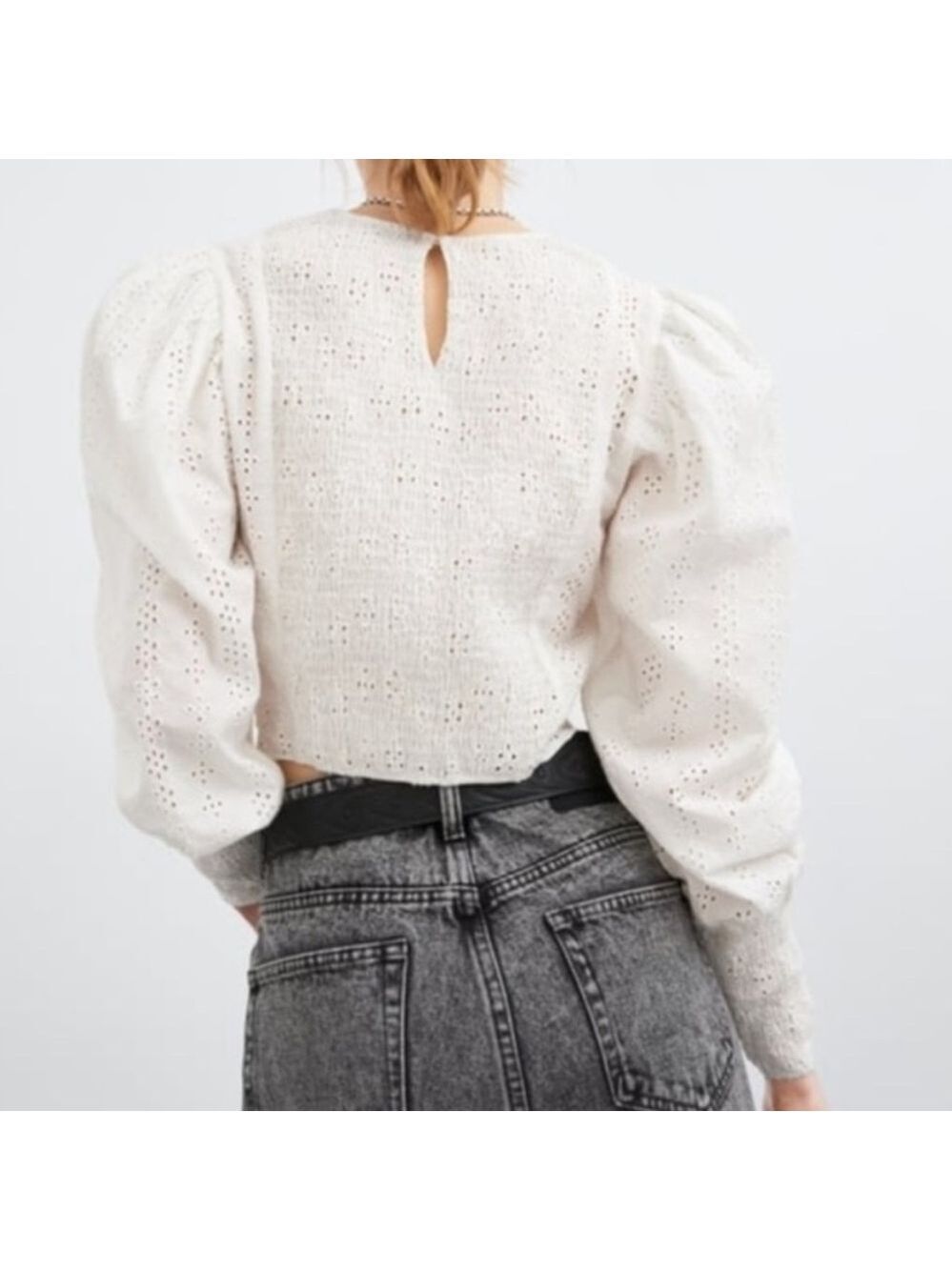 Zara White Puff Sleeve Crop Blouse - Picture 8 of 10